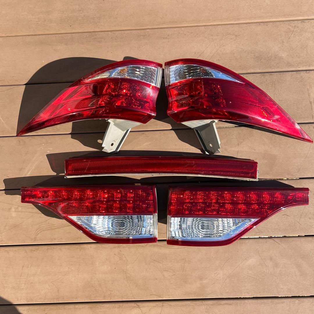 エスティマ　50系　中期 純正テールライト5点セット　美品