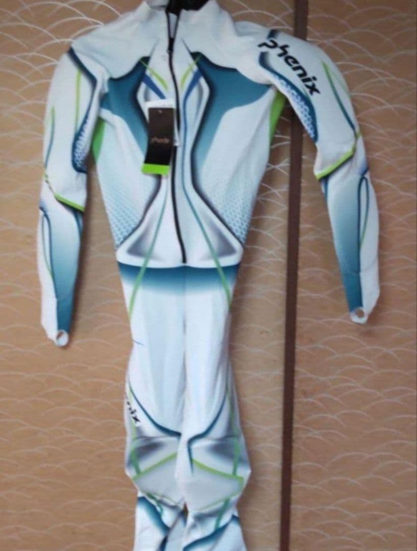 P/3 新品タグ付き PHENIX フェニックス FIS対応 ワンピース