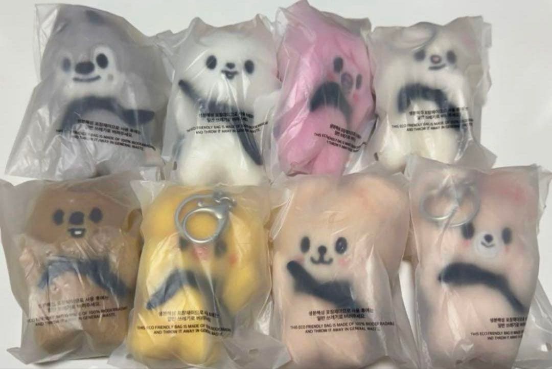 skzoo マグネットキーリング　10cm ぬいぐるみ　キーホルダー　マグネット