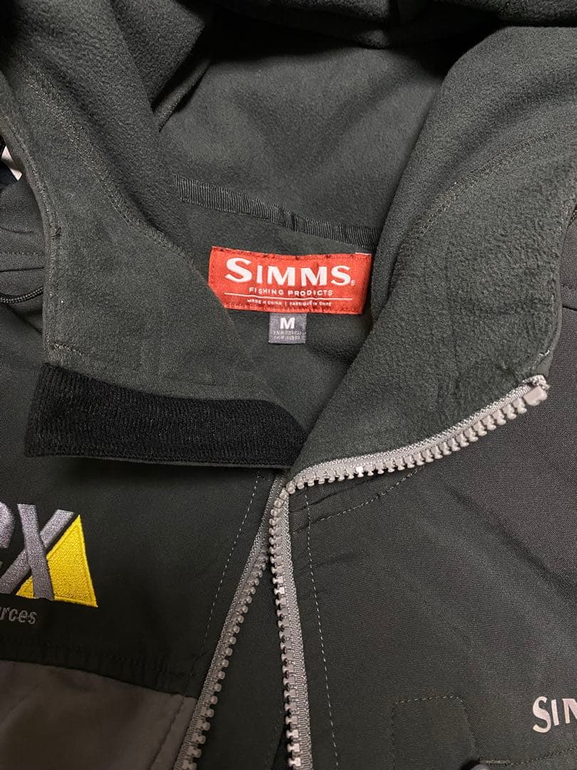 SIMMS シムス　ローグフリースフーディ　フード付きソフトシェルパーカー　企業