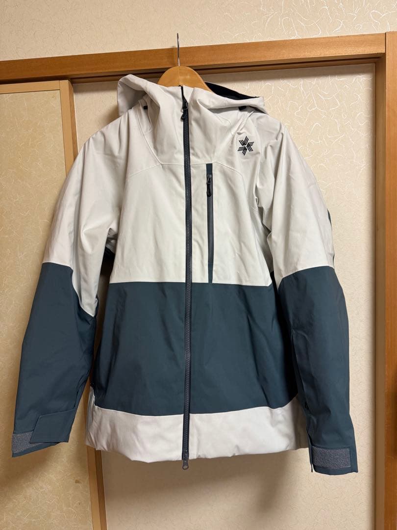 【美品】ゴールドウィン　スノーウェア　上下セットGOLDWIN スキーウェア