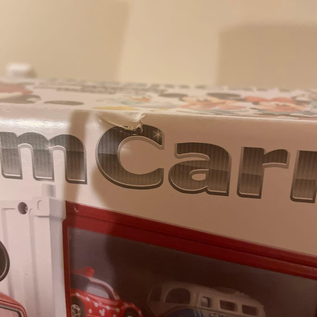 【未使用未開封】ディズニーモータース　ドリームキャリー本体＆コンテナセットトミカ