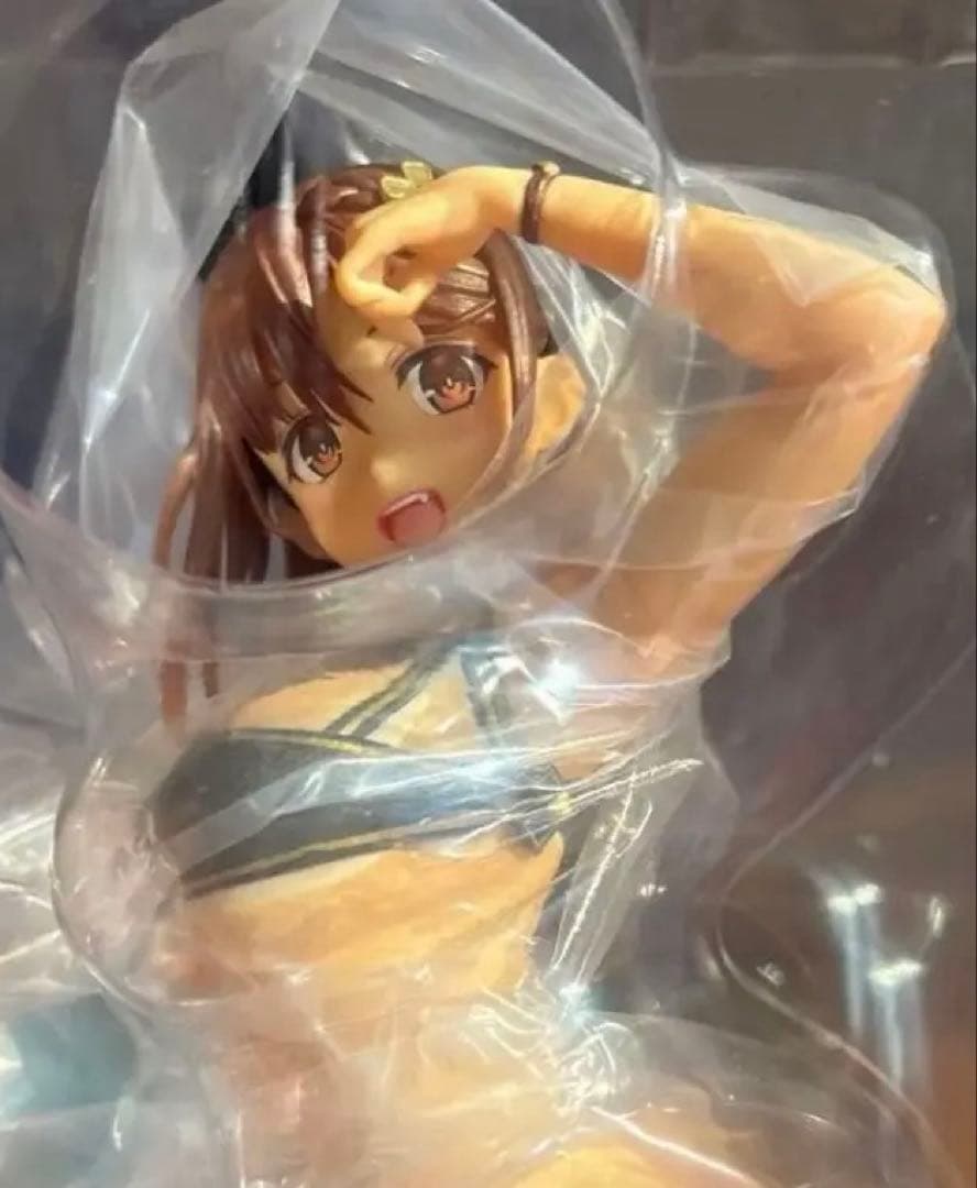 ライザのアトリエ　水着フィギュア　白と黒