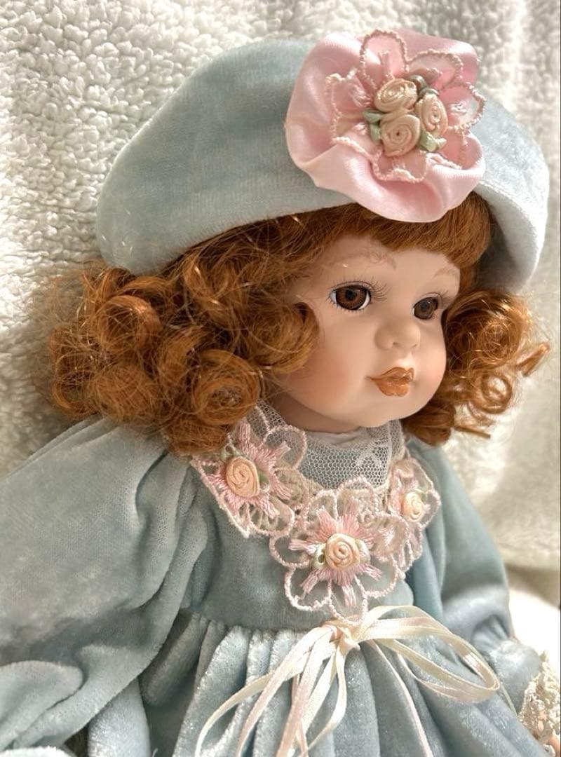 ビスクドール　トラディションズ ドールコレクション タグ•イス付き