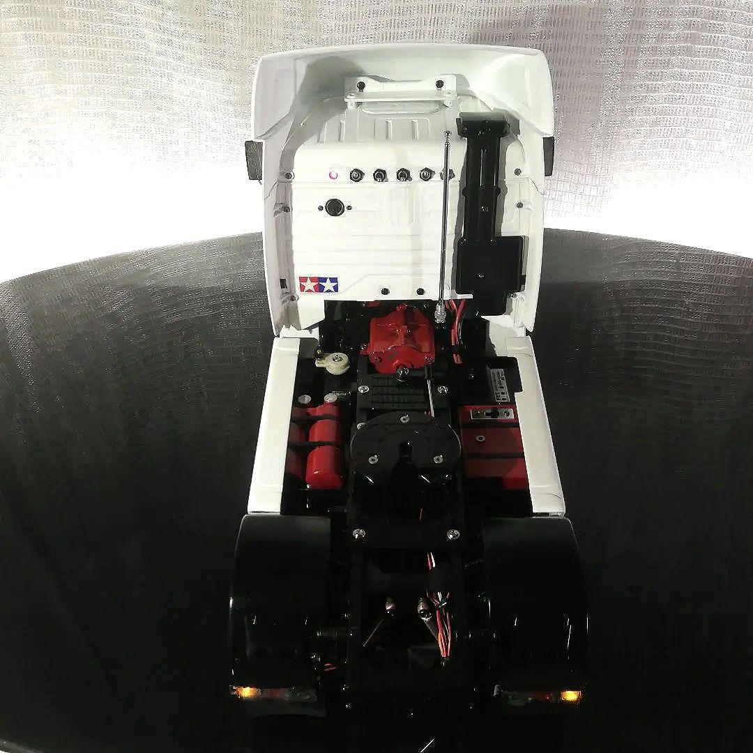 タミヤ1/14 トラック トレーラー メルセデス ベンツ 1838LS 動作品