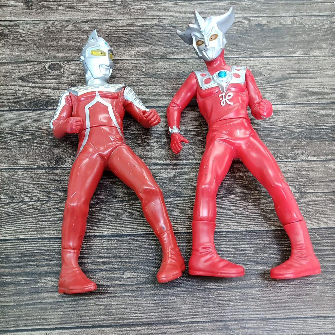 ウルトラマンレオ　ウルトラセブン　ソフトフィギュア　2体