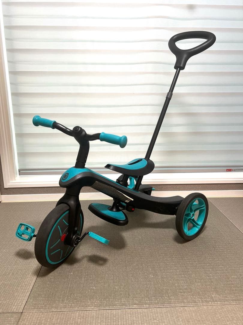 GLOBBER グロッパー　エクスプローラー トライク 3in1 三輪車