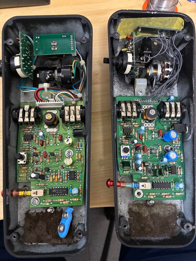 ジャンク crybaby 535 2台