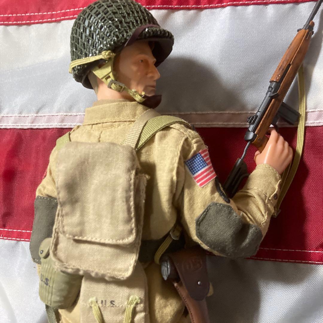 ドラゴンモデルズ1/6米陸軍第82空挺師団トム先遣部隊員&デァニー軍曹2体セット