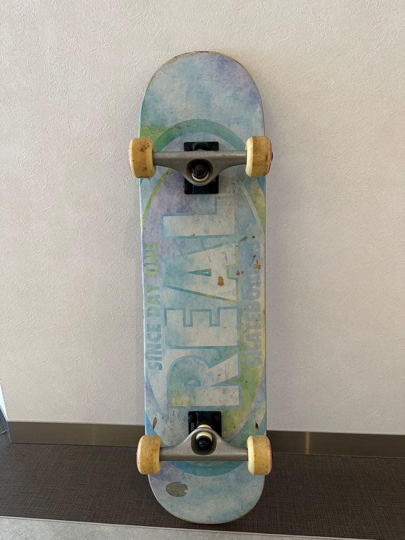 REAL SKATEBOARDS スケートボード