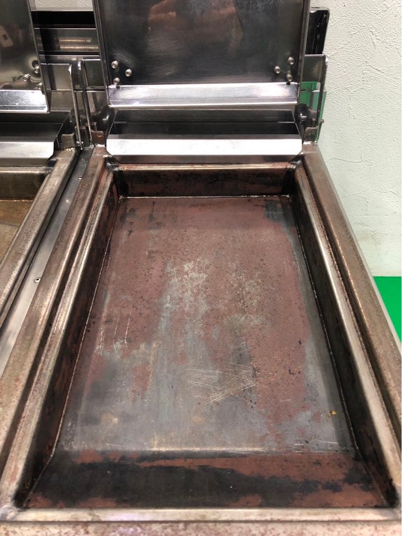 ☆地域限定送料無料☆ マルゼン　餃子焼器　2020年　LPG MGZ-066W