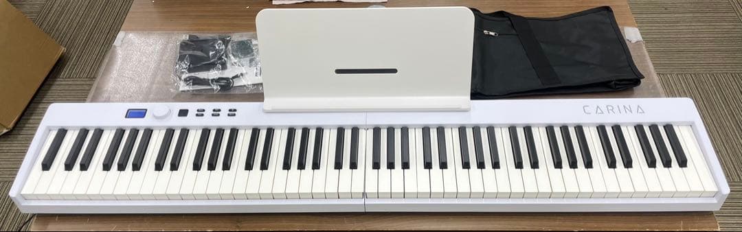 折りたたみ電子ピアノ　88鍵盤　充電タイプ　ホワイト