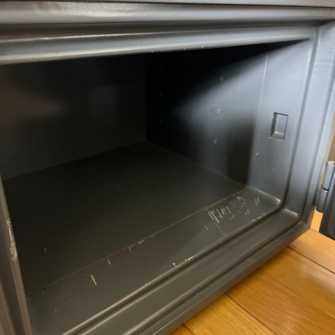 CROWN プッシュボタンロック金庫 2時間耐火　耐火金庫