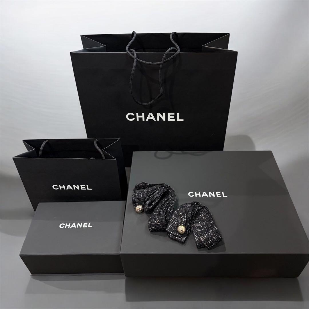【CHANEL 】ホリデークリスマス限定⭐︎空箱・ショップ袋・リボン&チャーム