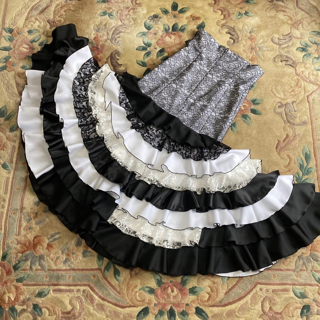 パピプペ様♪専用　オーダー　白と黒のファルダ