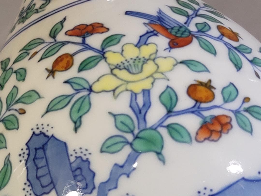 中国美術 色絵 花鳥模様 花瓶 高さ17.7cm DT402