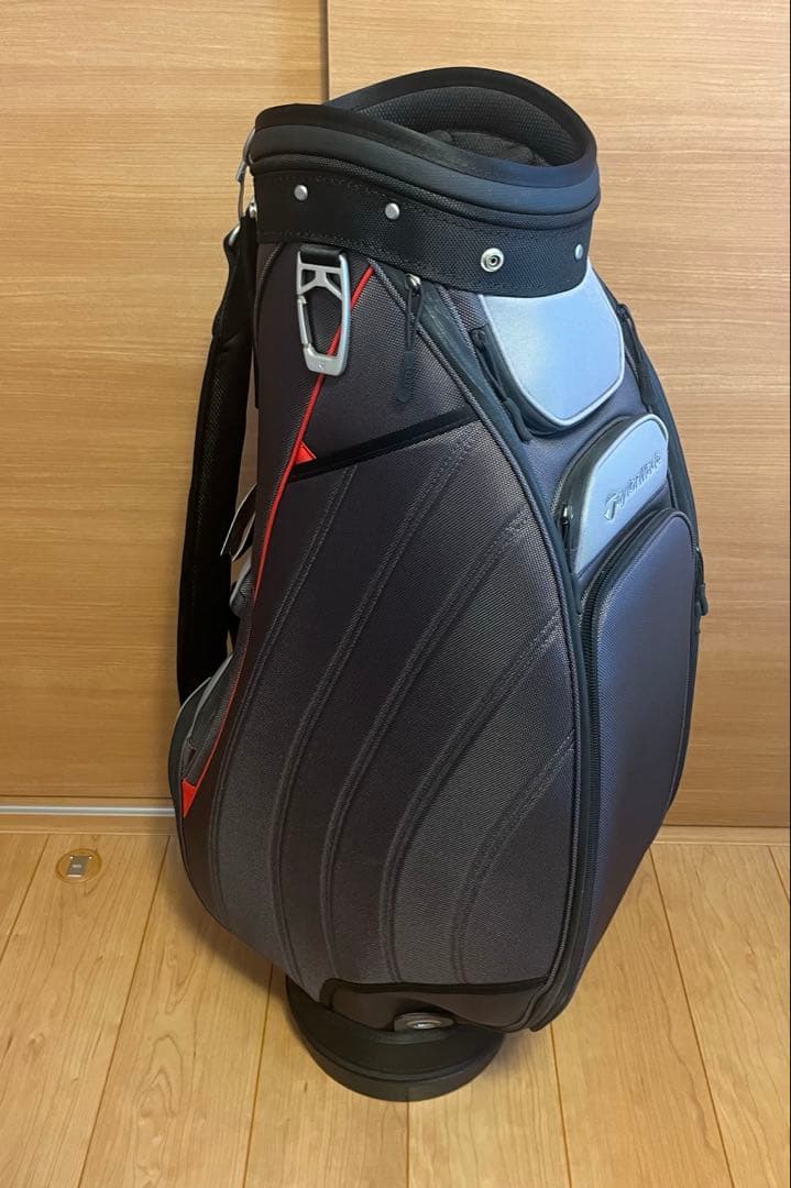 Taylor made キャディバック　Audi