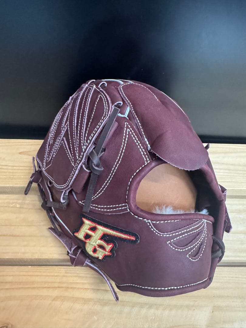 超限定品！ハイゴールド 硬式用グローブ 左投げ 投手用 真極
