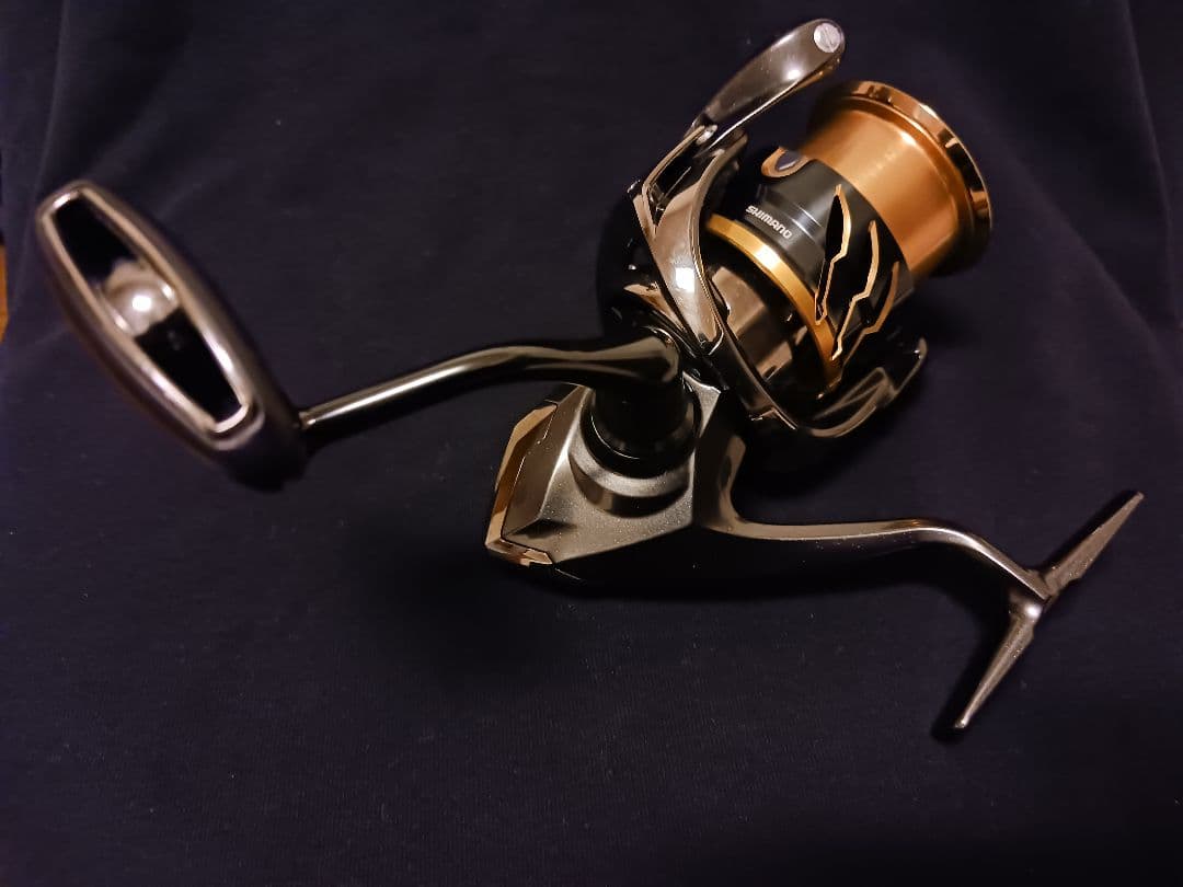 シマノ　20ツインパワー4000MHG