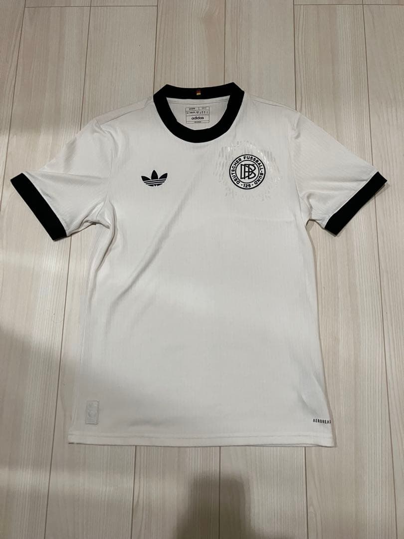 adidas ドイツ代表ユニフォーム　アニバーサリー