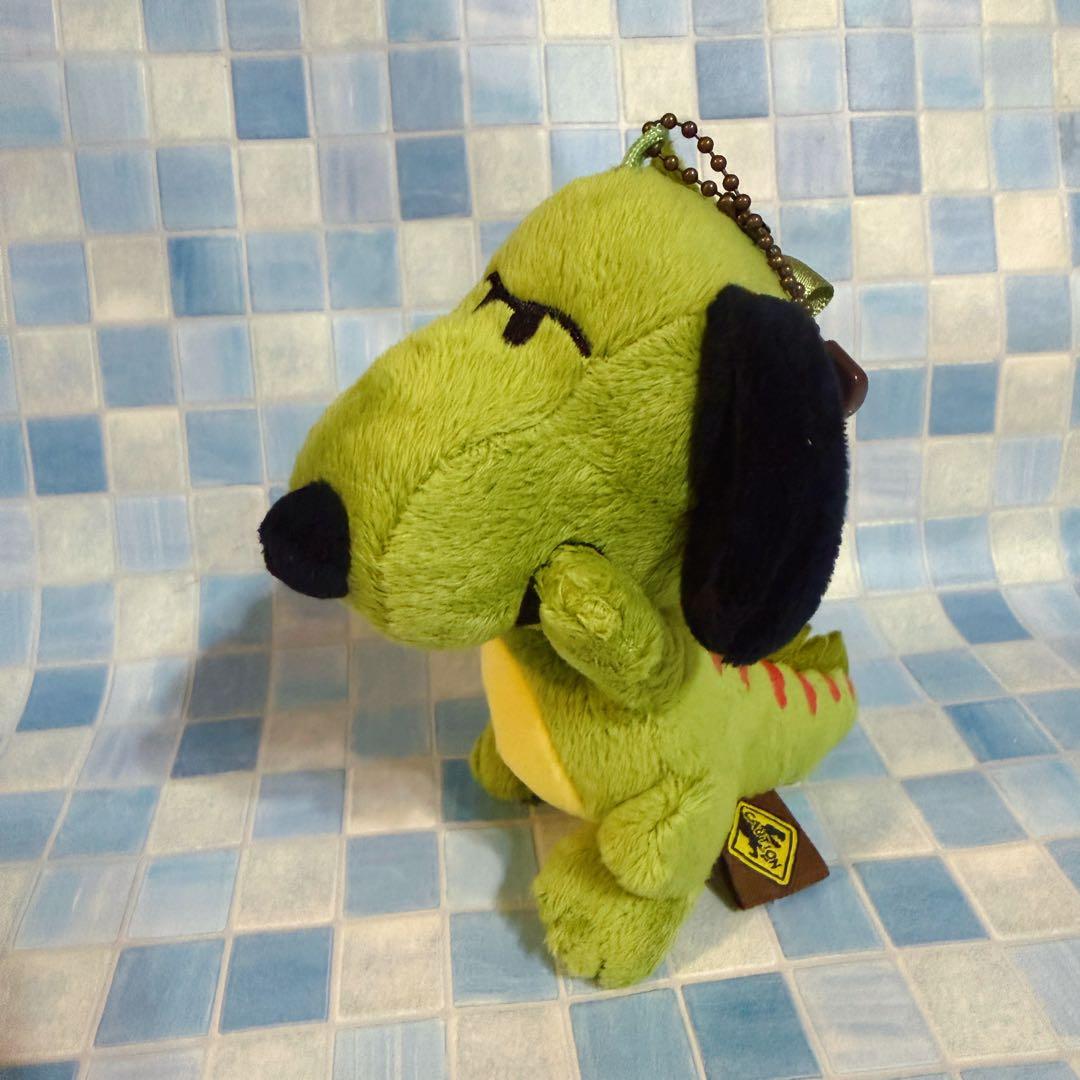 スヌーピー 15周年限定 恐竜 キーホルダー ジュラシックスヌーピー USJ