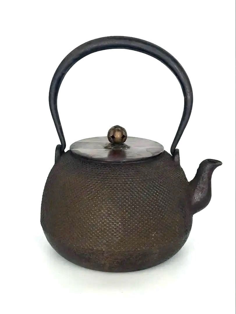 「セール中！」　龍文堂　鉄瓶　時代物　煎茶道具　南部鉄瓶　宝珠型