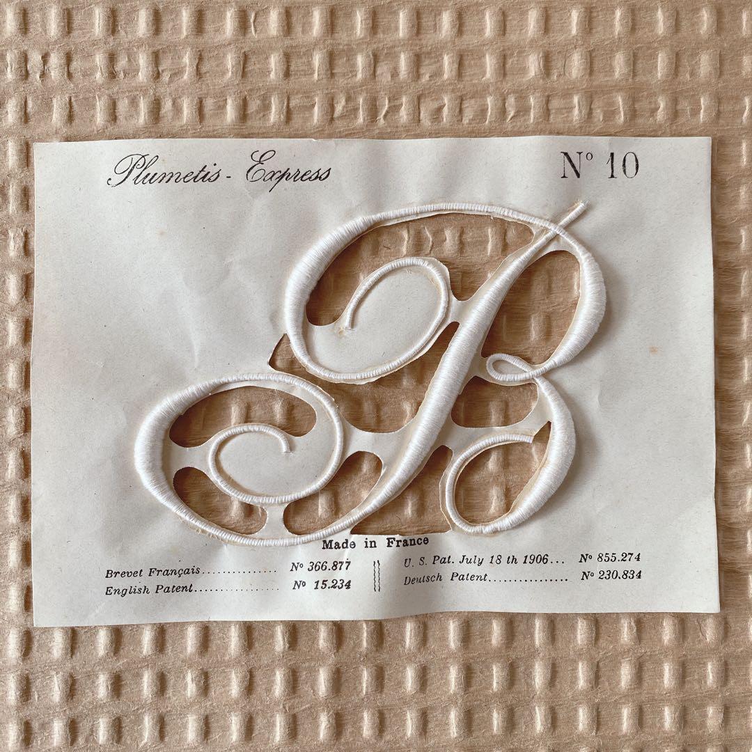 フランスアンティーク　アンティーク　イニシャル刺繍シート　蚤の市　モノグラム