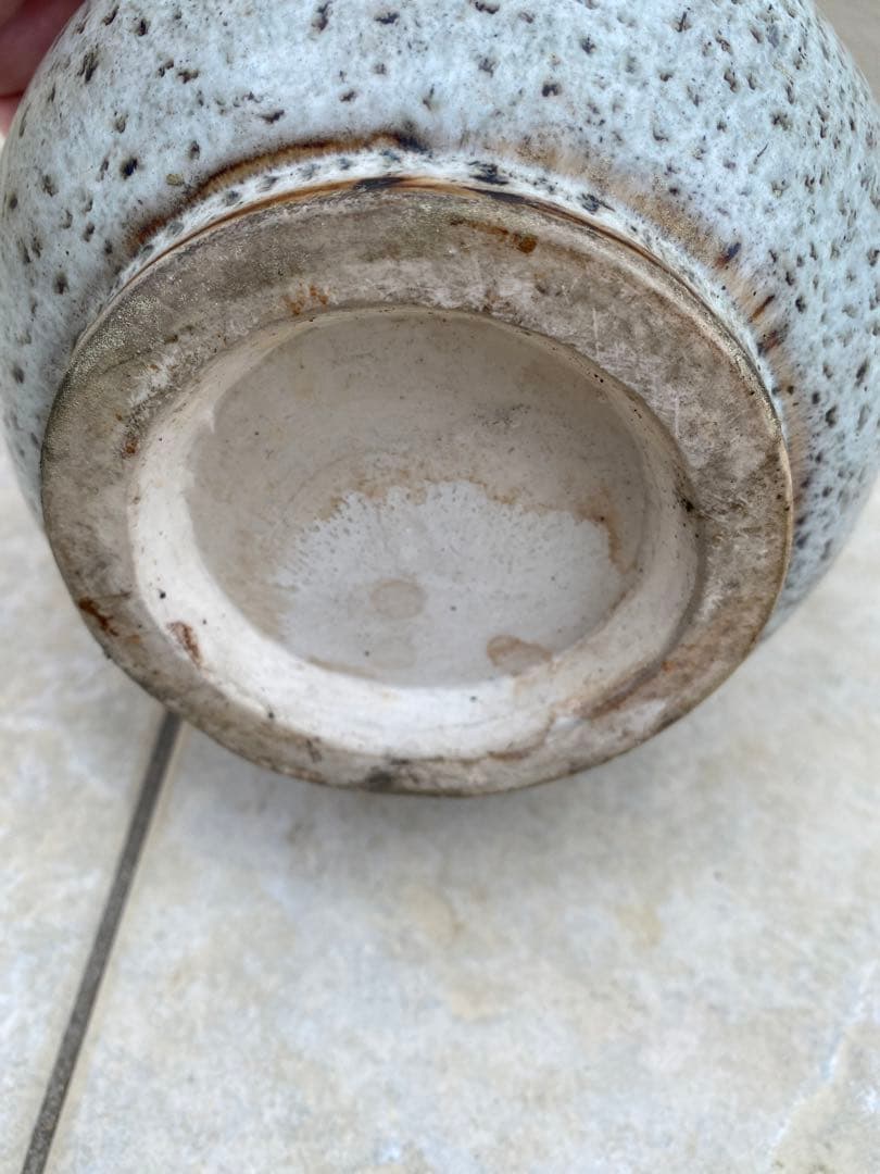 中国美術 時代 花瓶 青磁 竜紋の彫刻付き