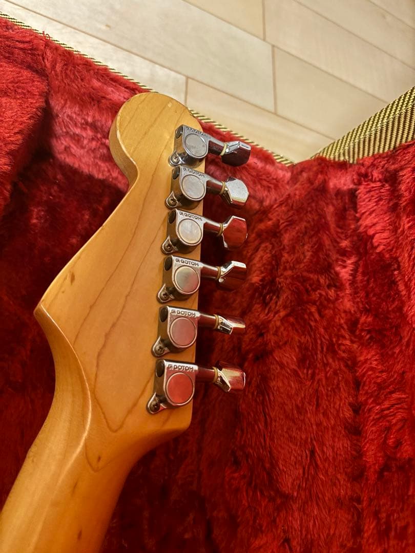 Fender Japan Eシリアル Stratocaster