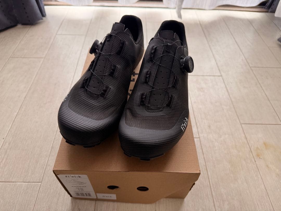 fizik VENTO PROXY Black ワイド EU42 27.0cm