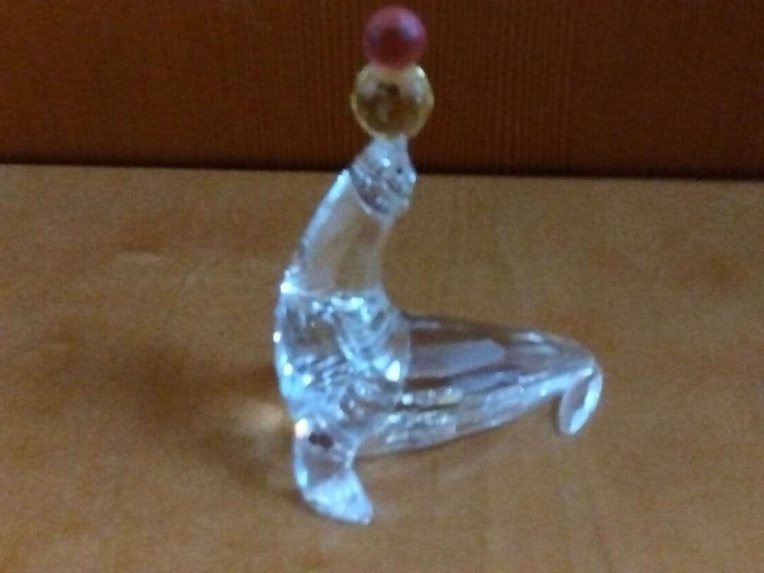 スワロフスキーのアシカの置物