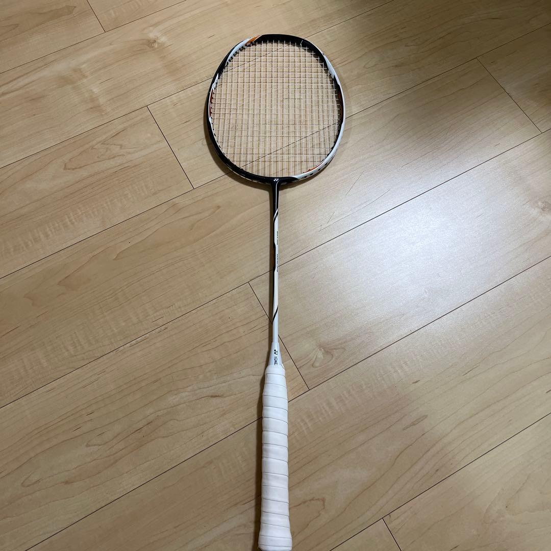 ヨネックス　デュオラzストライク