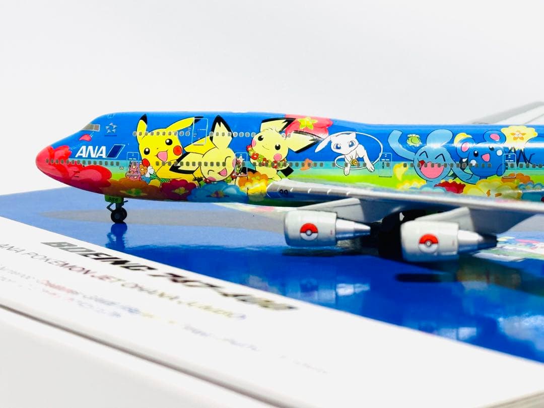 全日空商事 1/400 B747-400 ポケモンジェット NH40011
