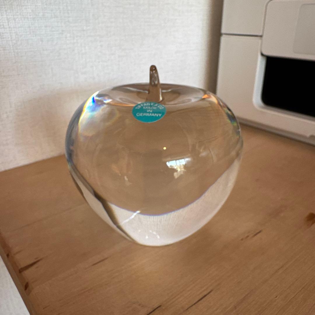 ティファニー　りんご　アップル　クリスタル　ペーパーウエイト