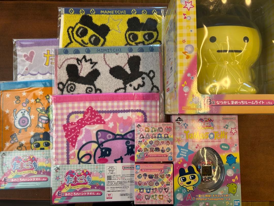 たまごっち タオルセット & GEN1 タマゴッチ & ルームライト