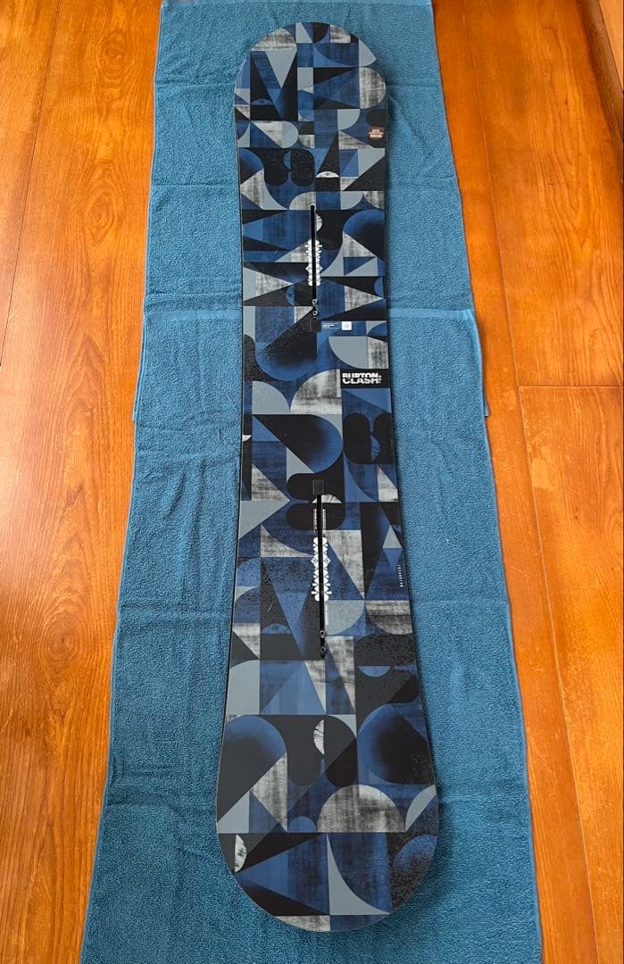BURTON バートン CLASH クラッシュ スノーボード 板 フリーラン