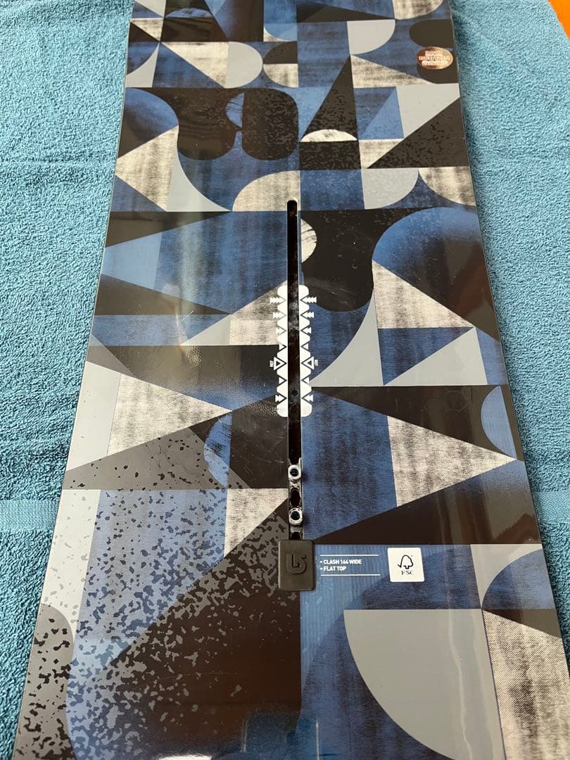 BURTON バートン CLASH クラッシュ スノーボード 板 フリーラン