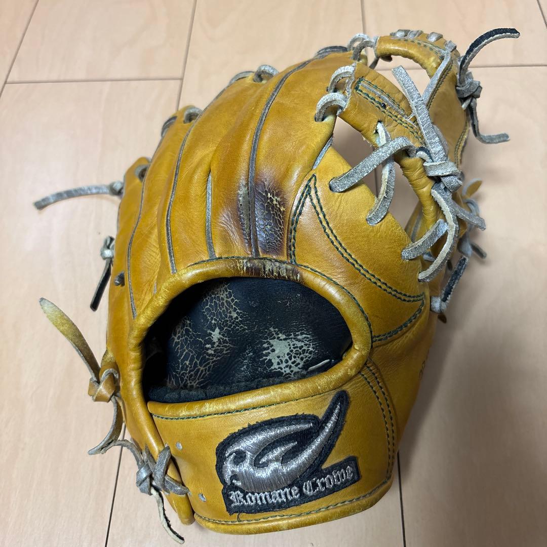 ロマネクロウ 内野手用グローブ
