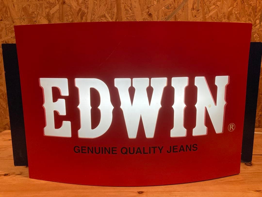 EDWIN Genuine Quality Jeans 蛍光灯看板