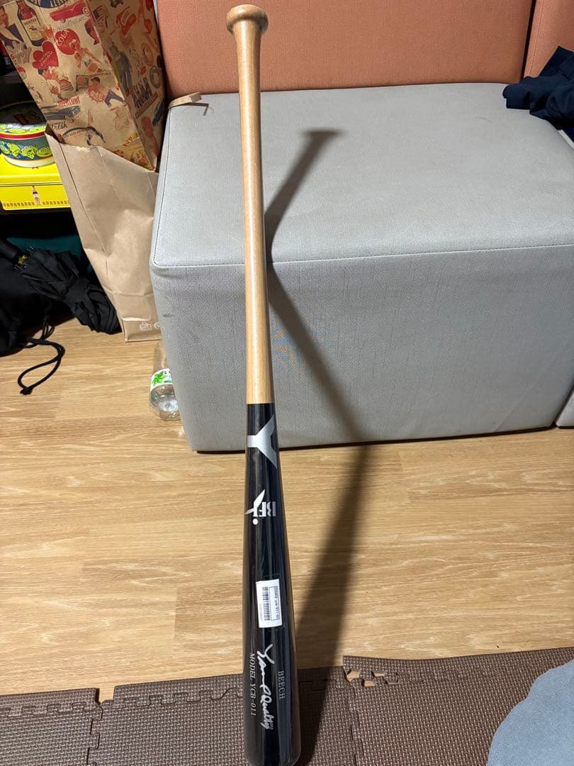 ヤナセ硬式木製バット　84センチくり抜き