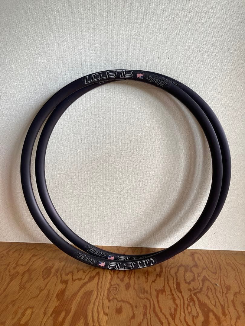 Velocity Aileron リム 2本セット black 700c 28H