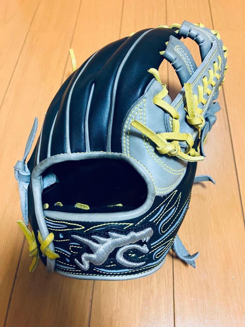 美品RYU軟式野球用グローブ