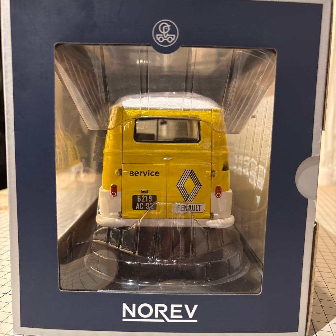 NOREV 1972 Renault Estafetts サービスカー　1:18