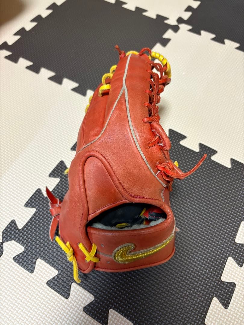 ナイキ　硬式　外野用　グローブ