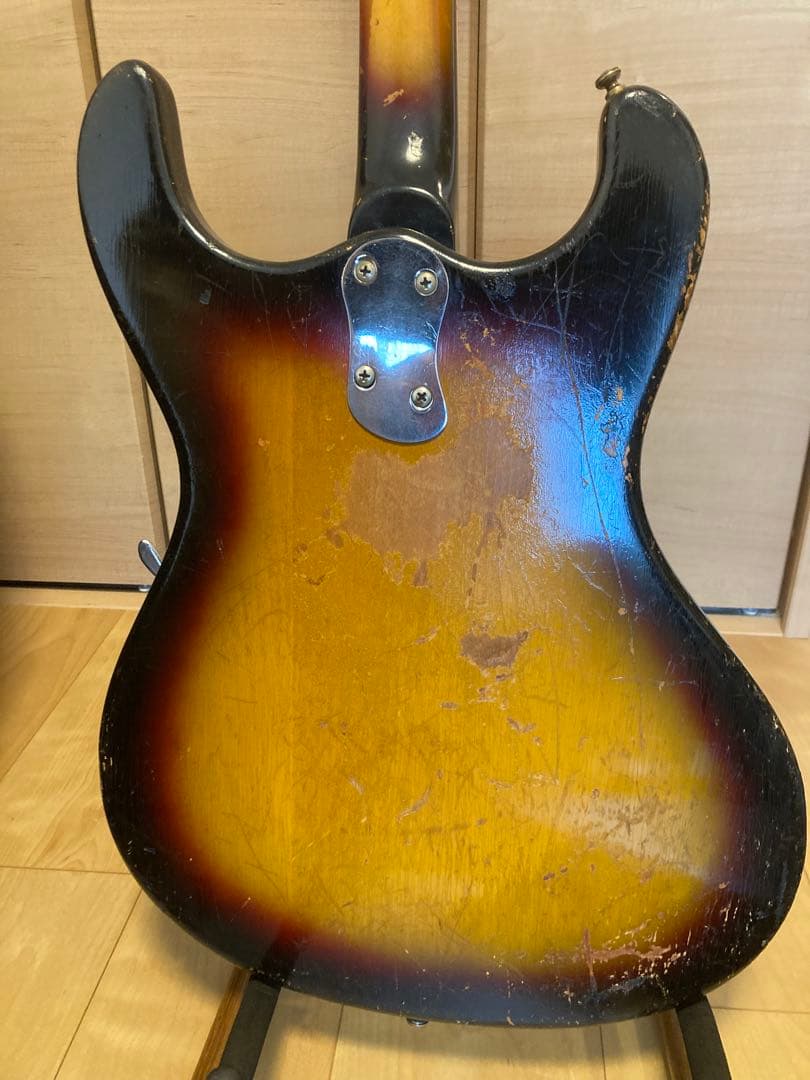 Mosrite1965年製The Ventures Model（ピックアップ交換