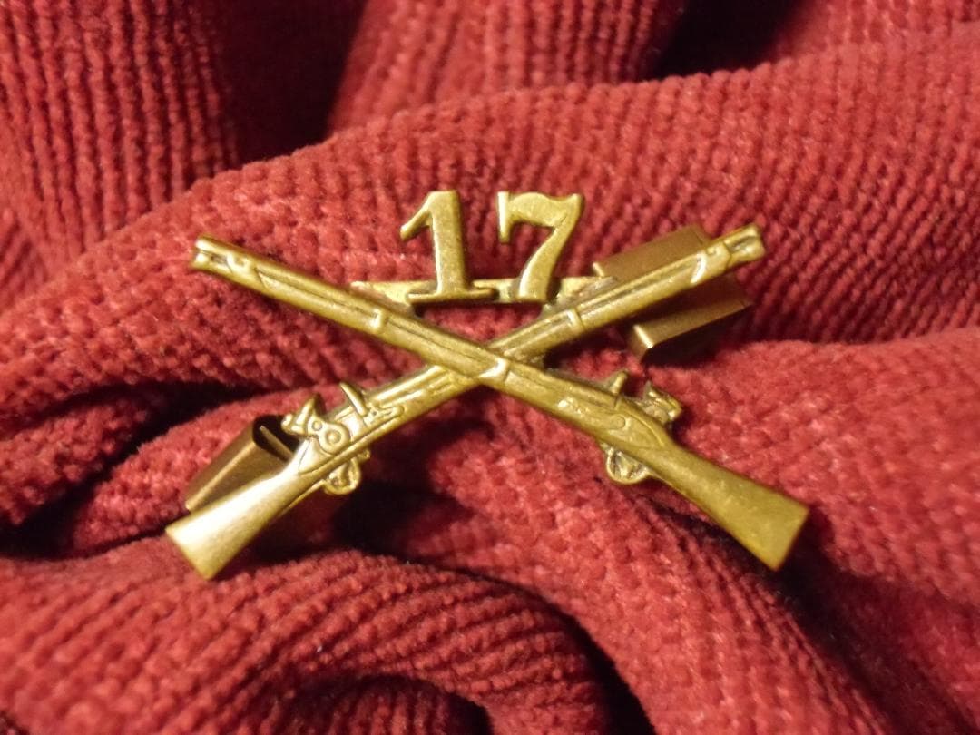 ★１９３０年代＊アメリカ軍＊陸軍＊歩兵第１７連隊将校襟章＊シングル（実物）