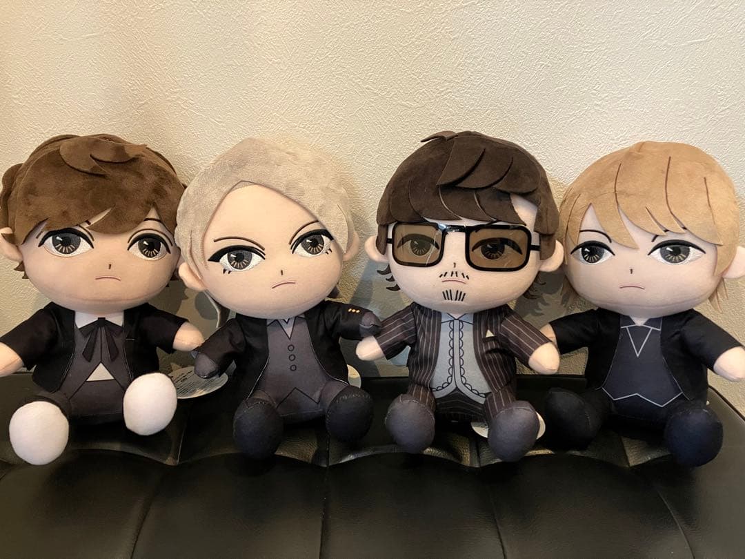 ROUND1限定　ラルク　おすわりぬいぐるみ＆マスコット＆ステッカー　フルコンプ