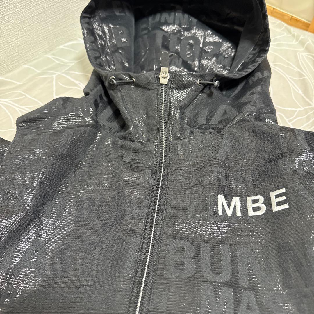 MBE 反射素材 フード付きベストとスカート