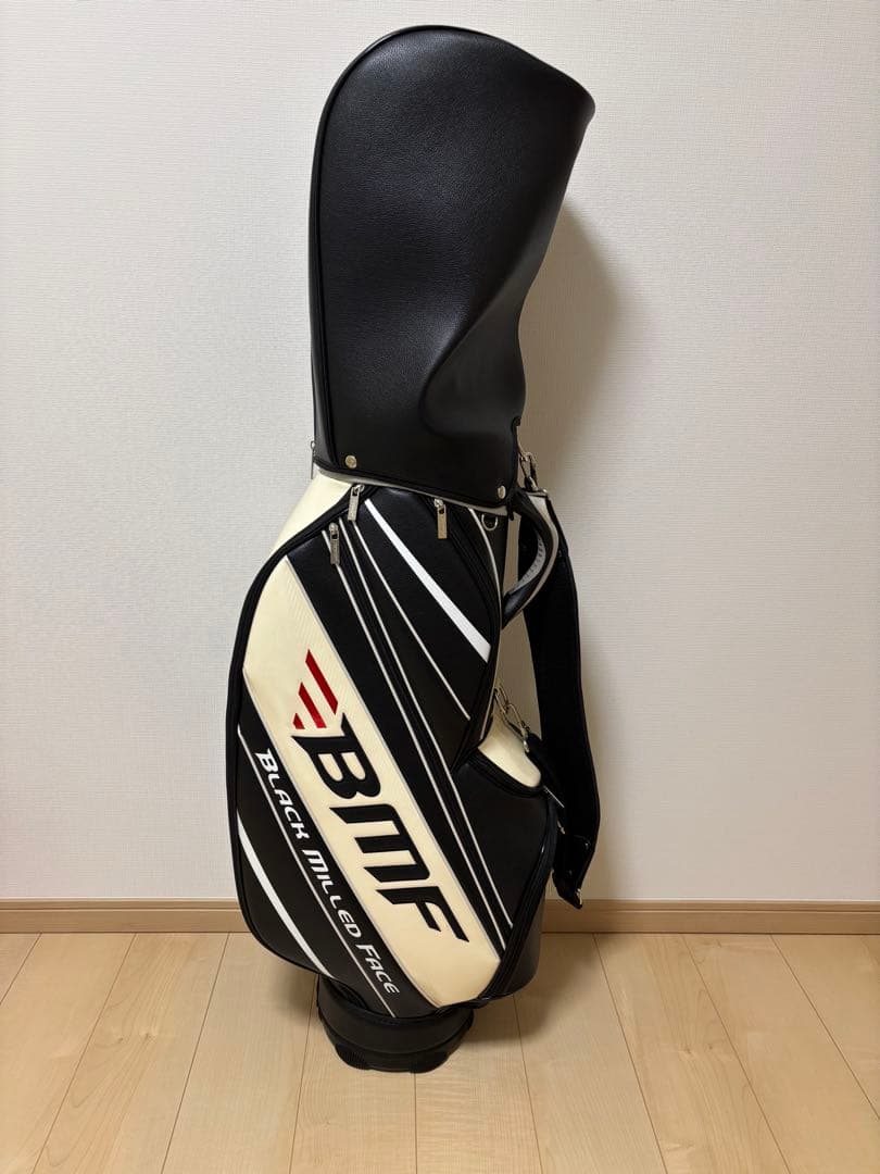 BMF ブラックミルフィーユ キャディーバッグとクラブセット