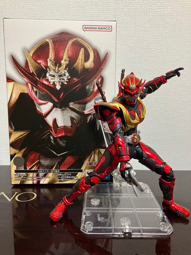 真骨彫製法　仮面ライダー装甲響鬼